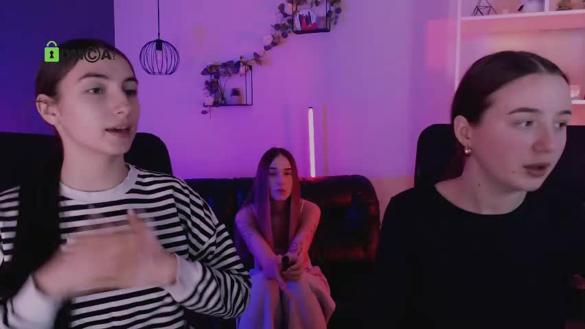 leslie_bird Приват Записи 2026-04-24