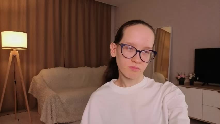 lynettebails Приват Записи 2026-04-24