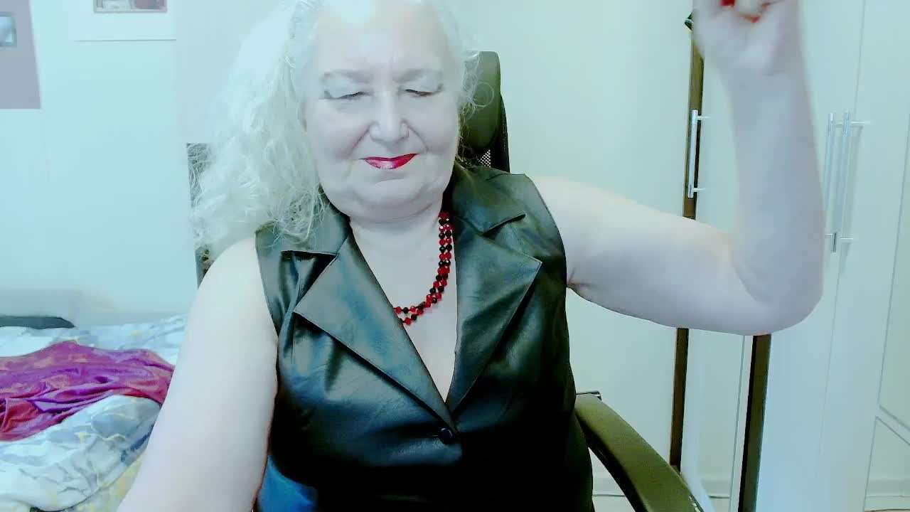 GrannyWants Приват Записи 2026-04-24