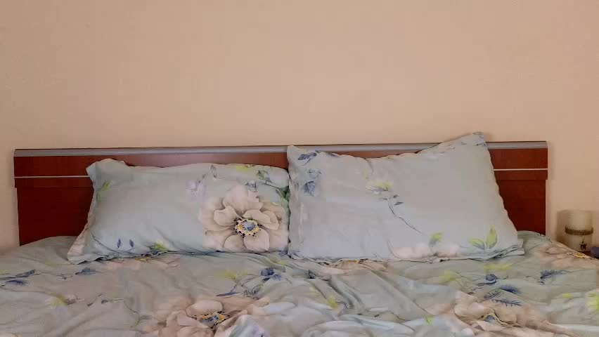 christihanson Приват Записи 2026-04-25