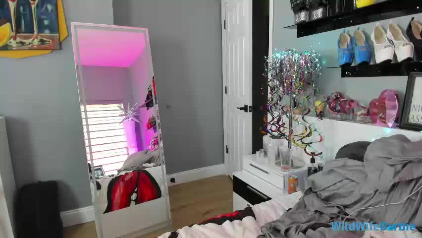 wildwifebarbie Приват Записи 2026-04-25