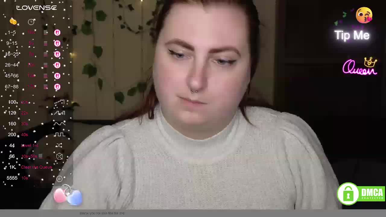 Aliciaredluv Приват Записи 2026-04-25