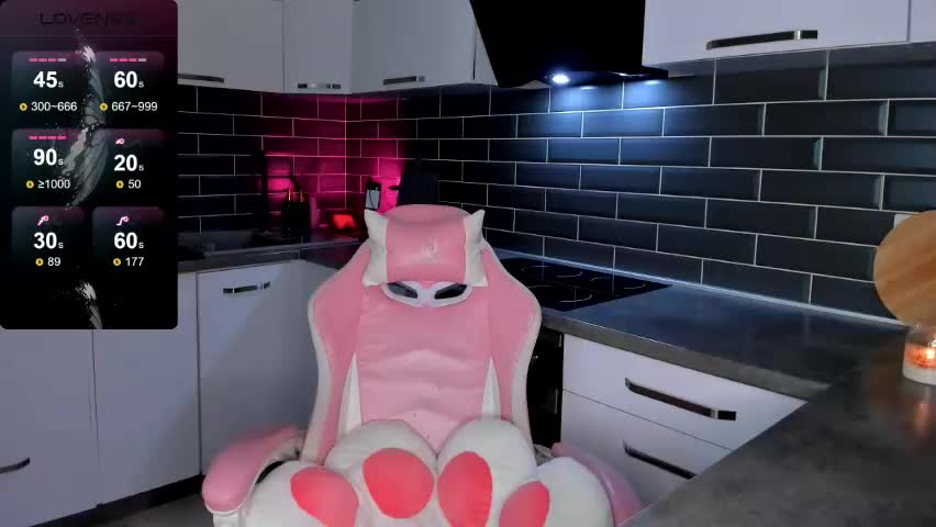 emmavictori Приват Записи 2026-04-25