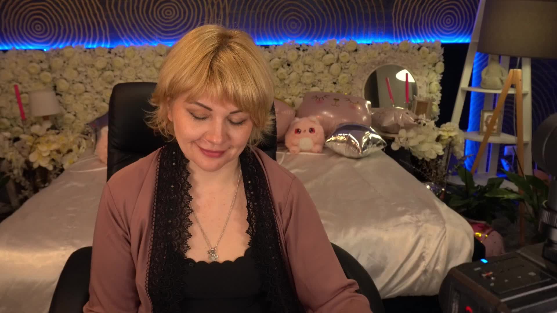 AmiraNight Приват Записи 2026-04-26