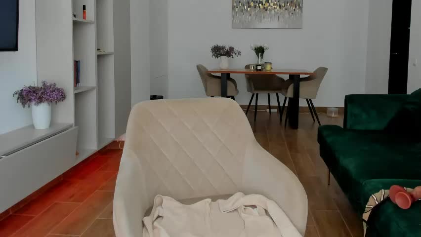 anyabrunette Приват Записи 2026-04-26