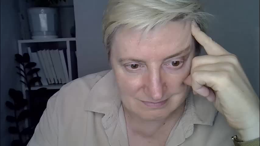 vea_motty Приват Записи 2026-04-27