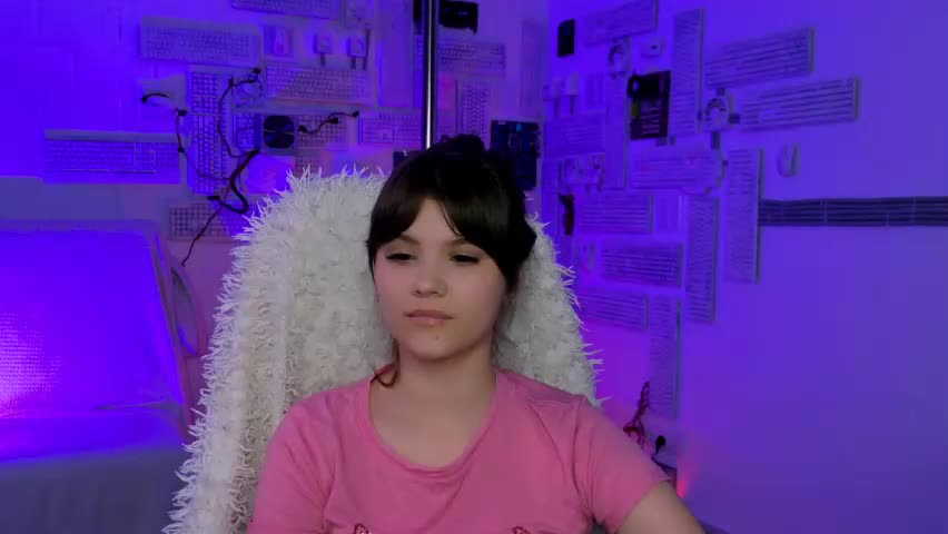 evathopson Приват Записи 2026-04-27