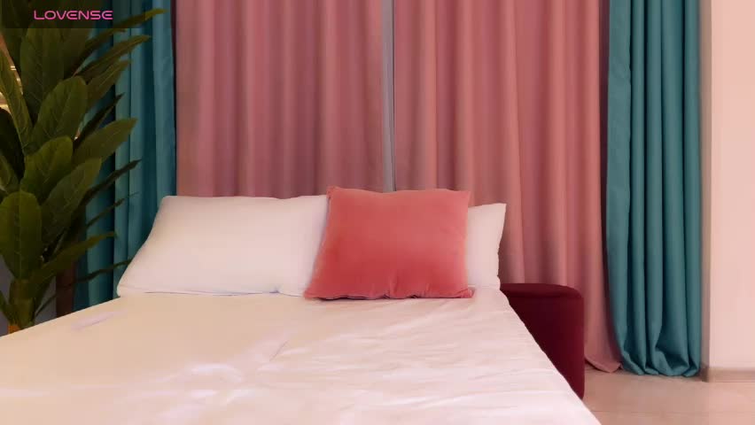 urgoddessjenny Приват Записи 2026-04-27