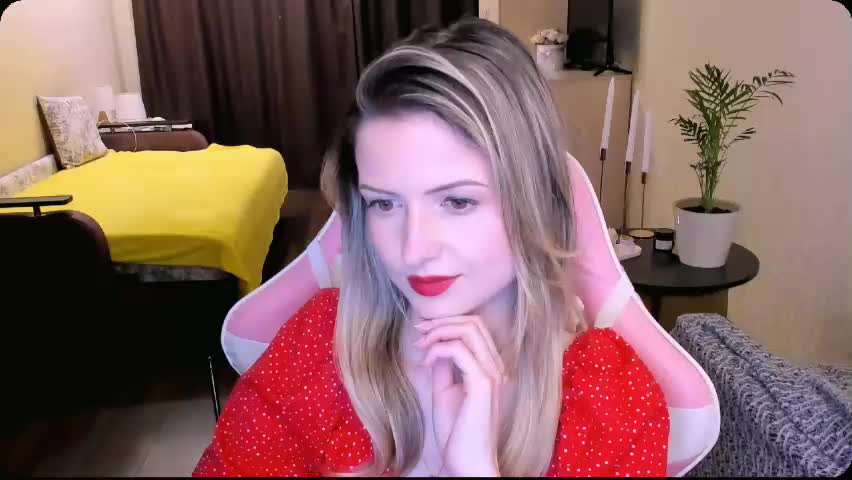 julie_flores Приват Записи 2026-04-27