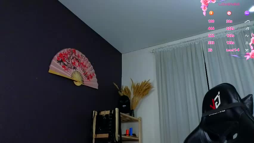 hotlaracroft Приват Записи 2026-04-27