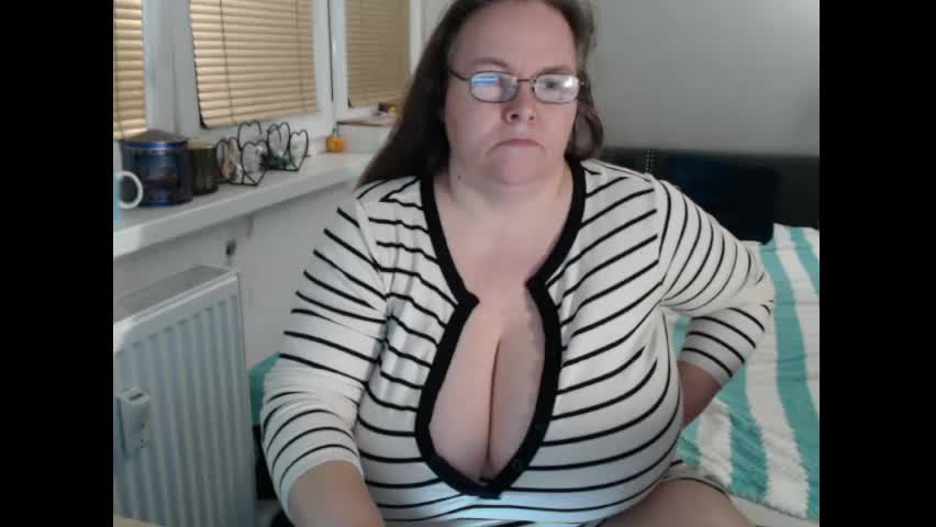 sweetboobs85h Приват Записи 2026-04-27