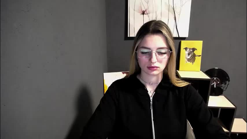 olivia_vi Приват Записи 2026-04-28