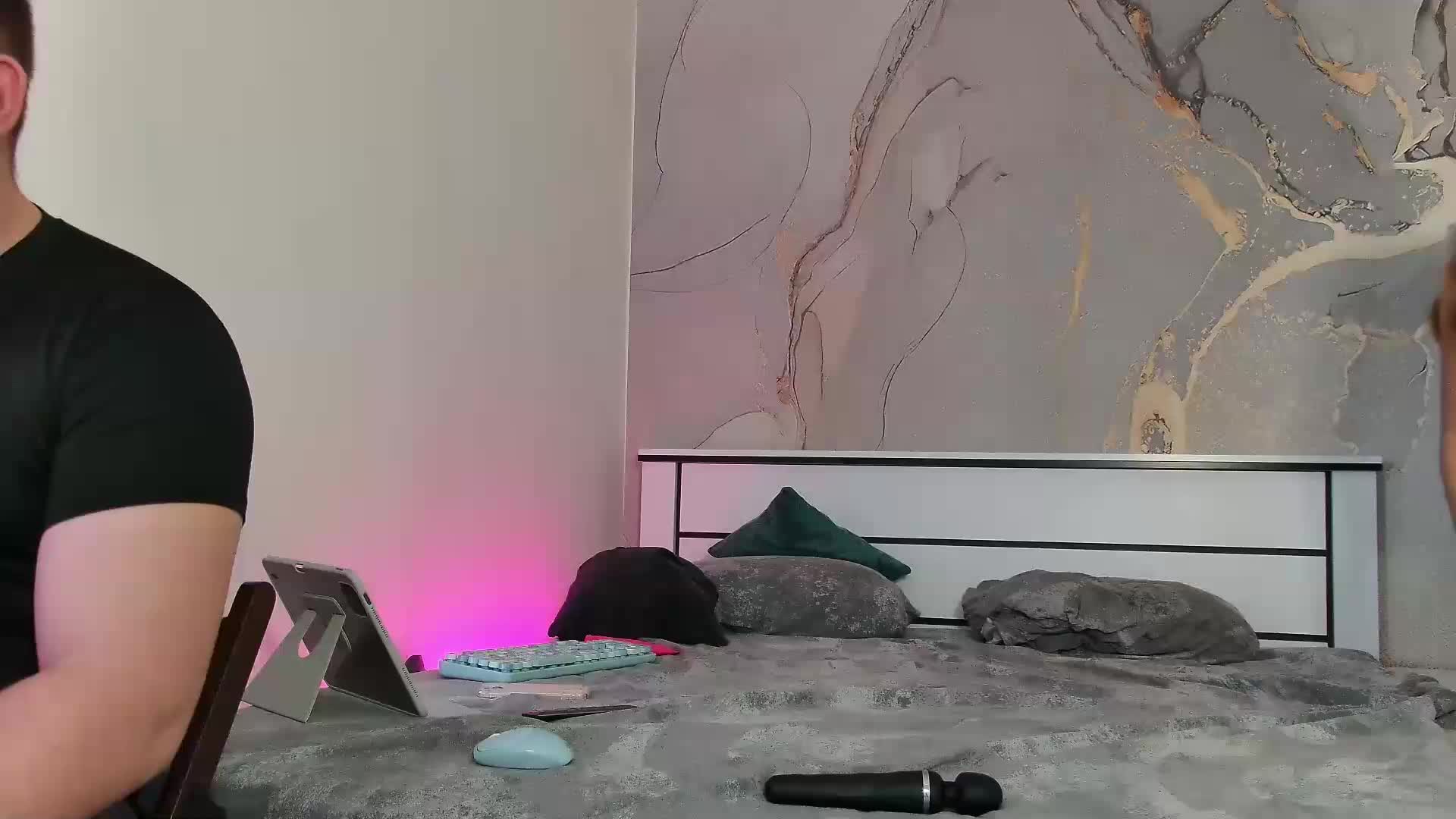 Tenderpassion Приват Записи 2026-04-28