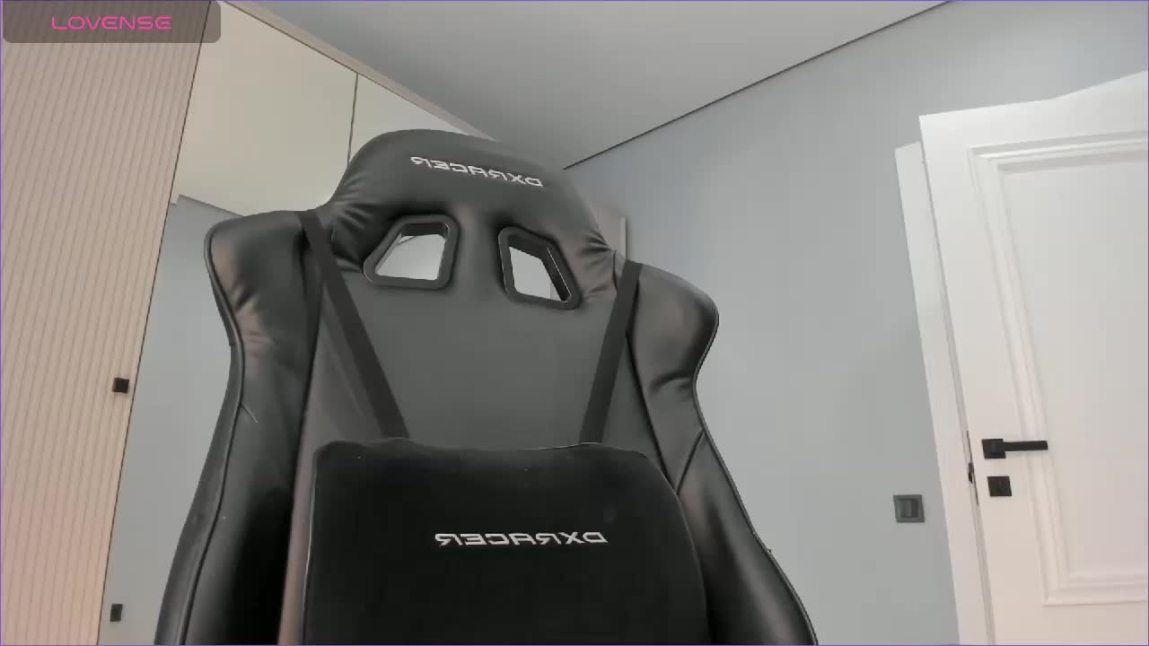 mikkylovely Приват Записи 2026-04-28