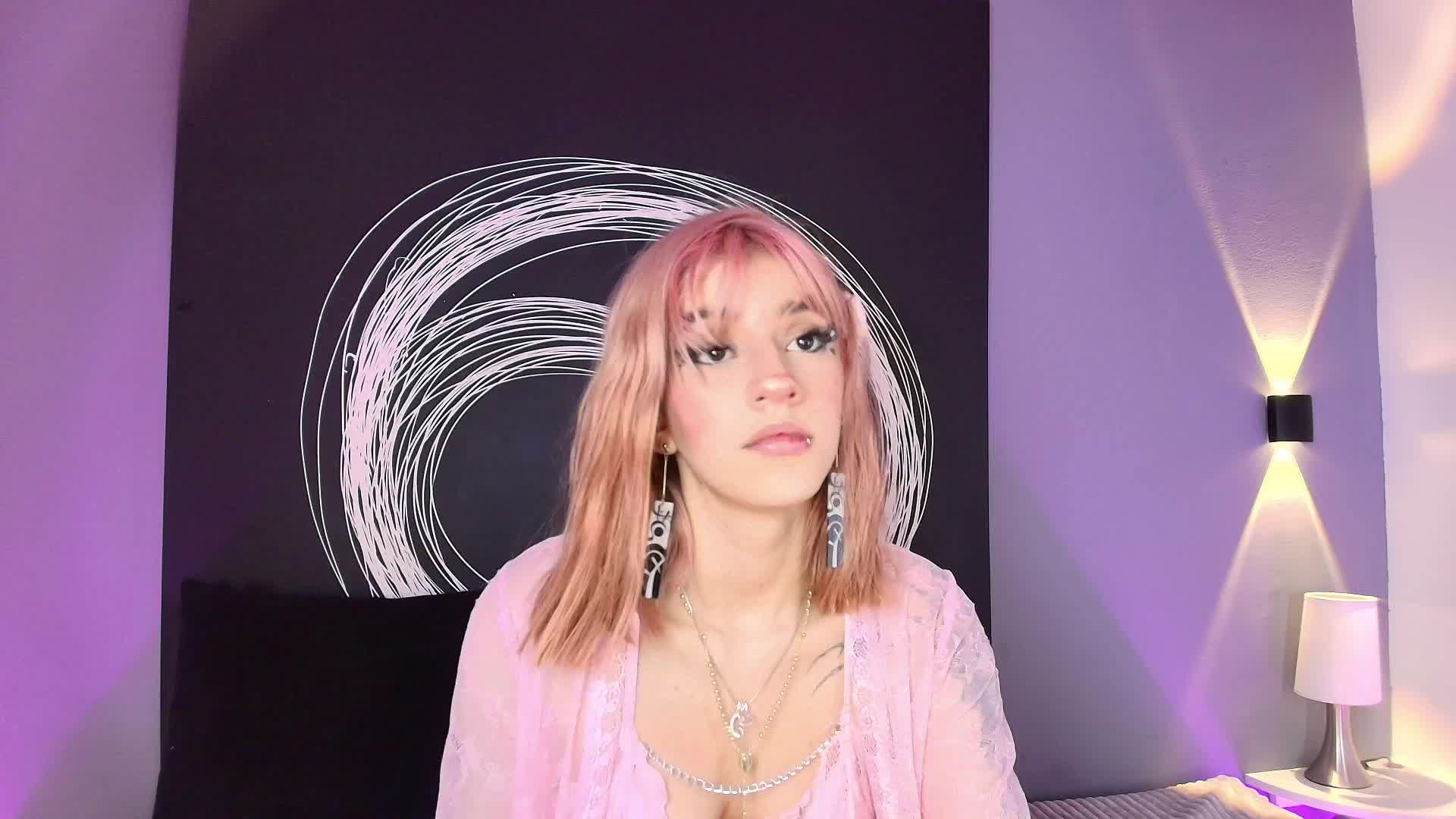 AlannaViera Приват Записи 2026-04-28