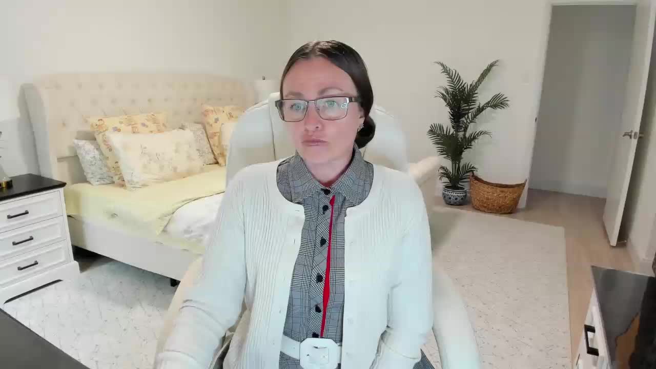 -Michelle- Приват Записи 2026-04-30