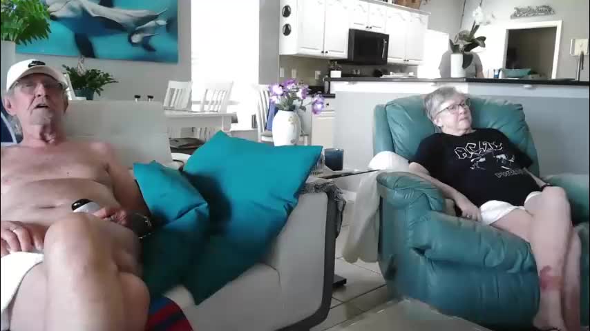 smallpenisbigtongue Приват Записи 2026-04-30