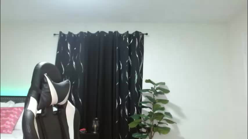 krystalblakexxx Приват Записи 2026-05-01