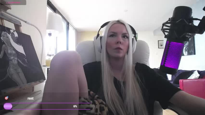 tinykylie Приват Записи 2026-05-01