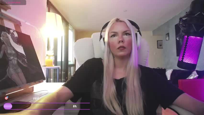 tinykylie Приват Записи 2026-05-01