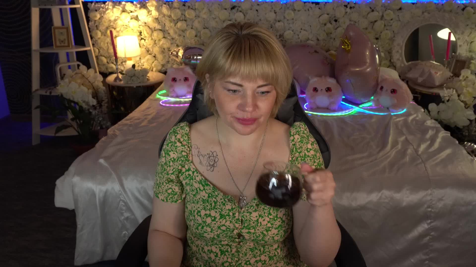 AmiraNight Приват Записи 2026-05-01