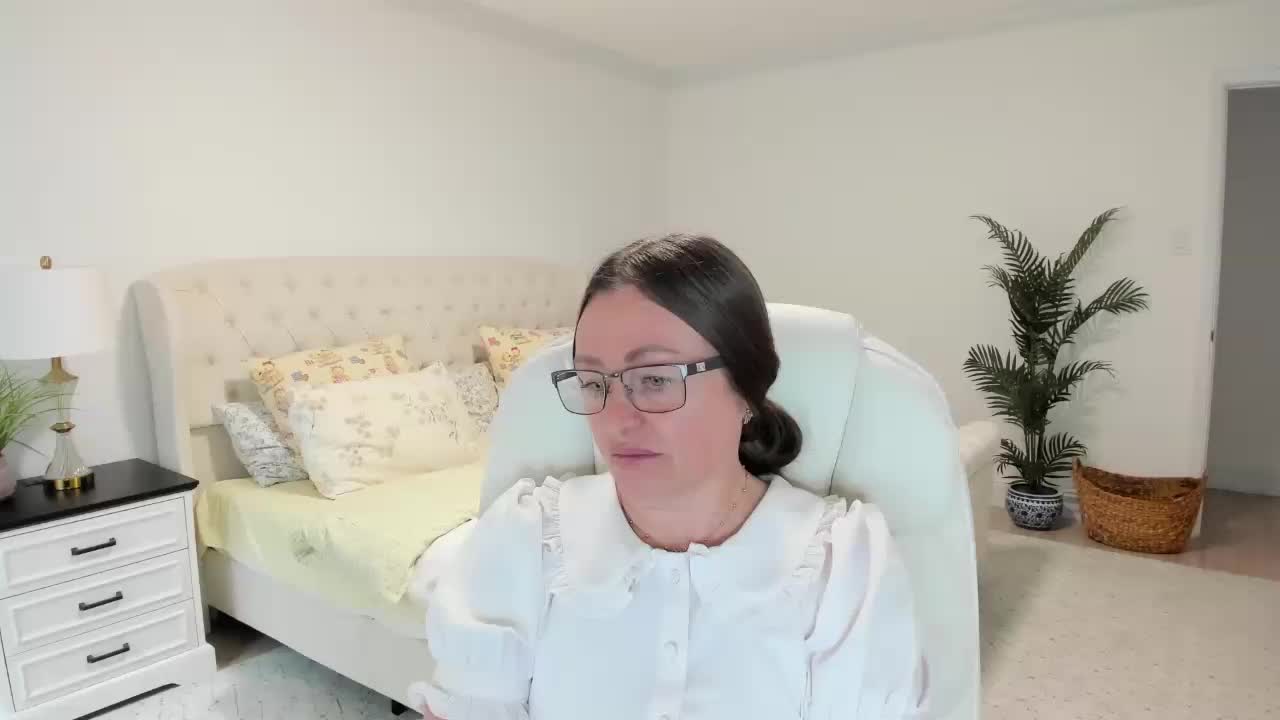 -Michelle- Приват Записи 2026-05-03