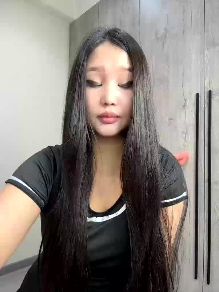 Yumikaa Приват Записи 2026-05-03