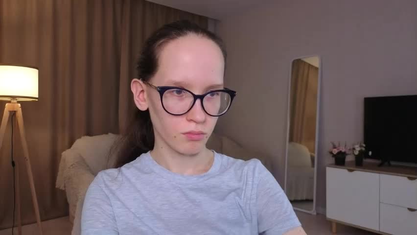 lynettebails Приват Записи 2026-05-04