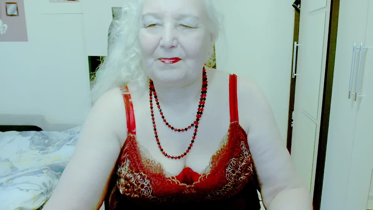 GrannyWants Приват Записи 2026-05-04