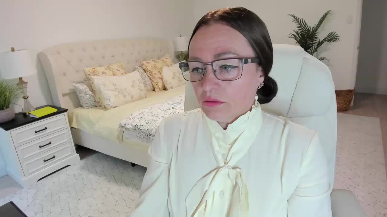 -Michelle- Приват Записи 2026-05-05