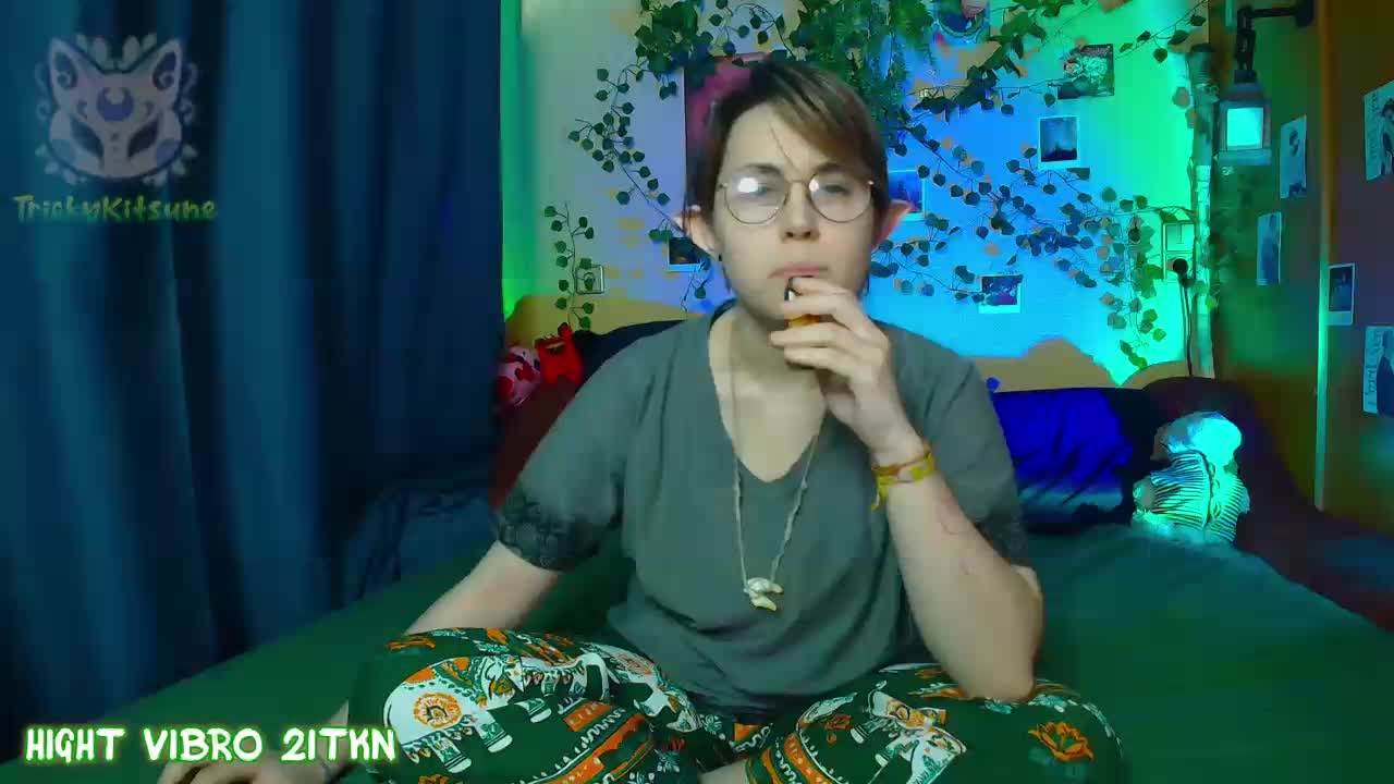Tricky_Kitsune Приват Записи 2026-05-05