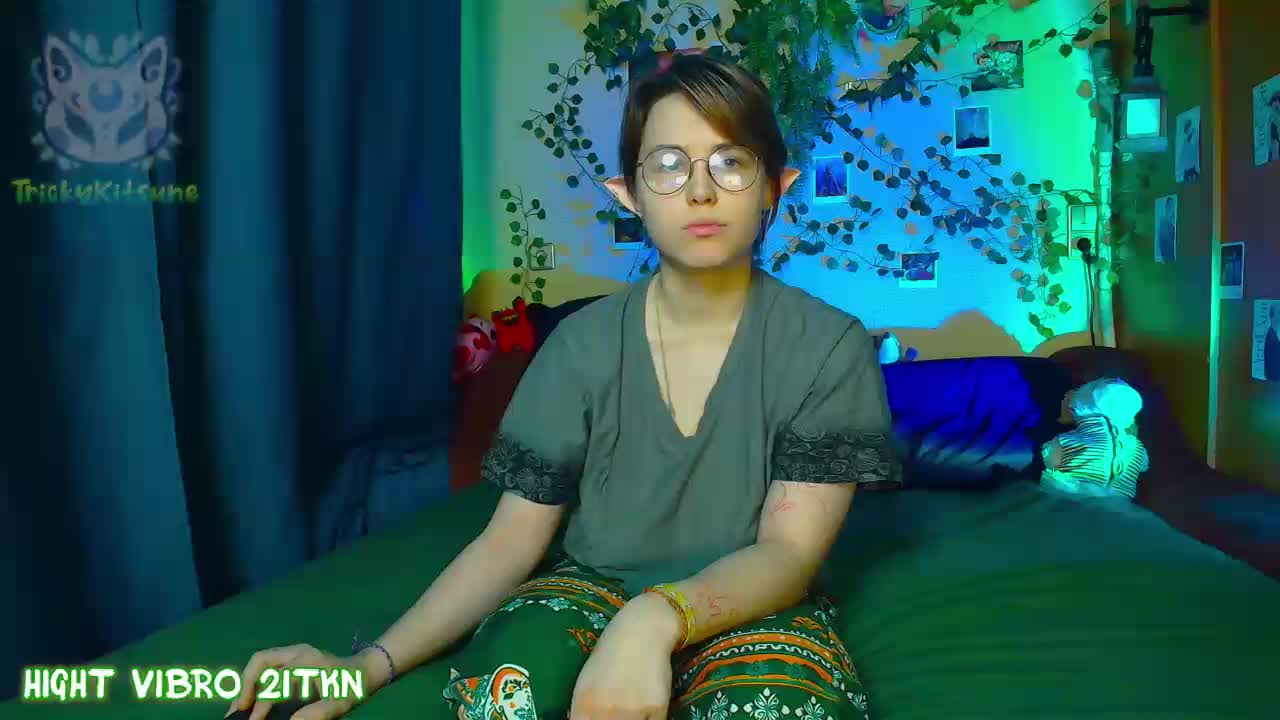 Tricky_Kitsune Приват Записи 2026-05-05