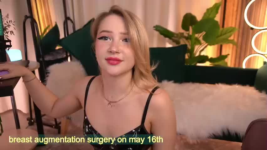 laurawifeness Приват Записи 2026-05-05