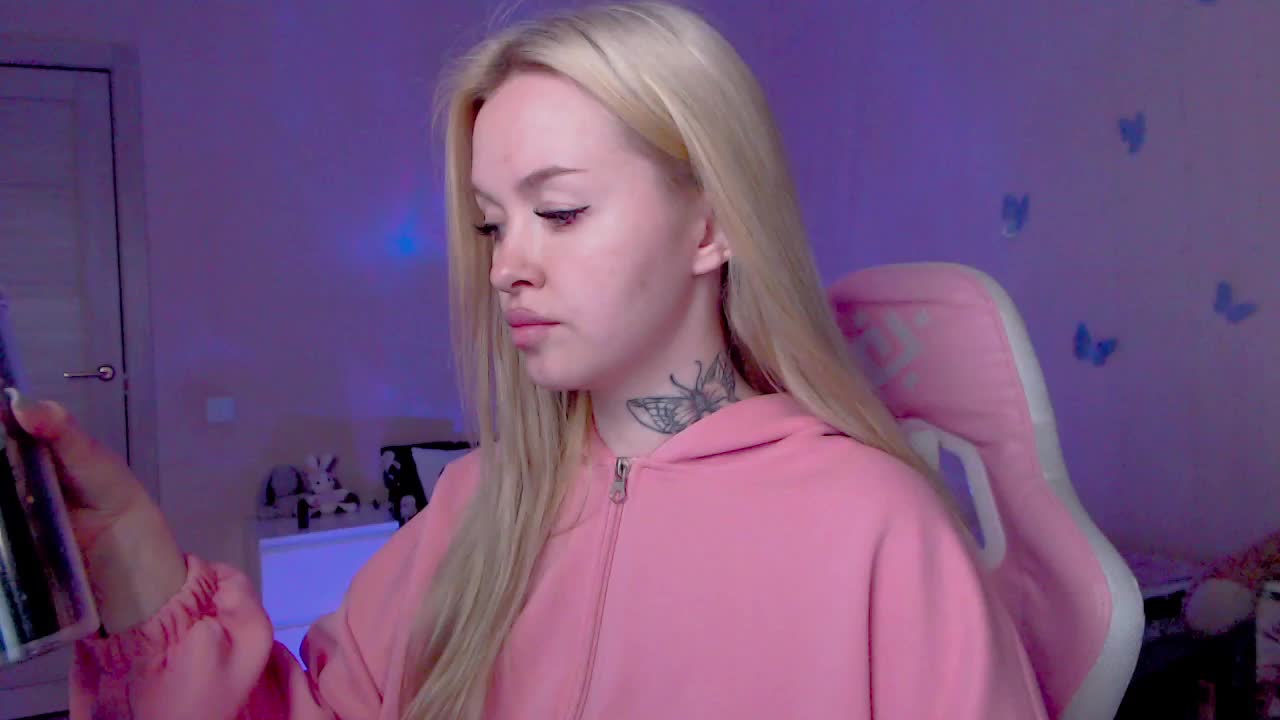 NaughtyMable Приват Записи 2026-05-06