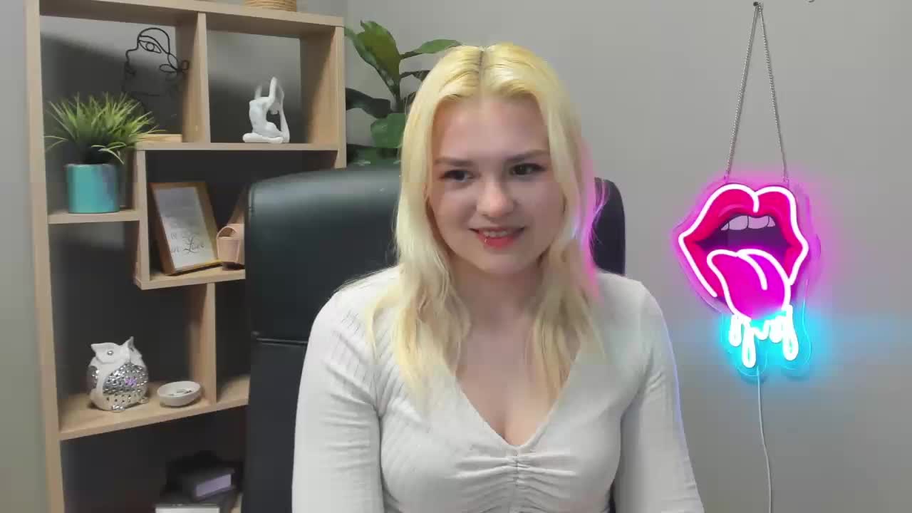 SweetLilyxo Приват Записи 2026-05-06