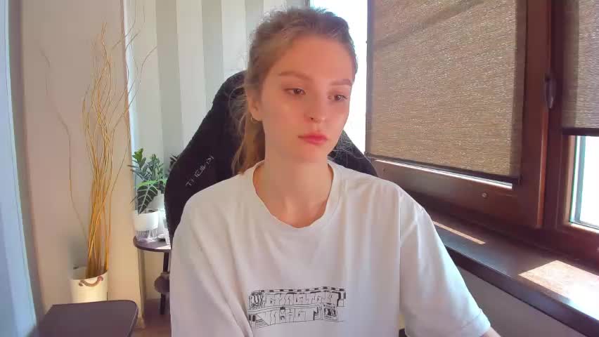 mollydangerous Приват Записи 2026-05-06