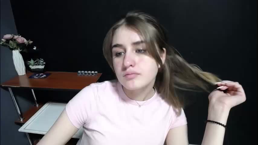 moon_sirennn Приват Записи 2026-05-07