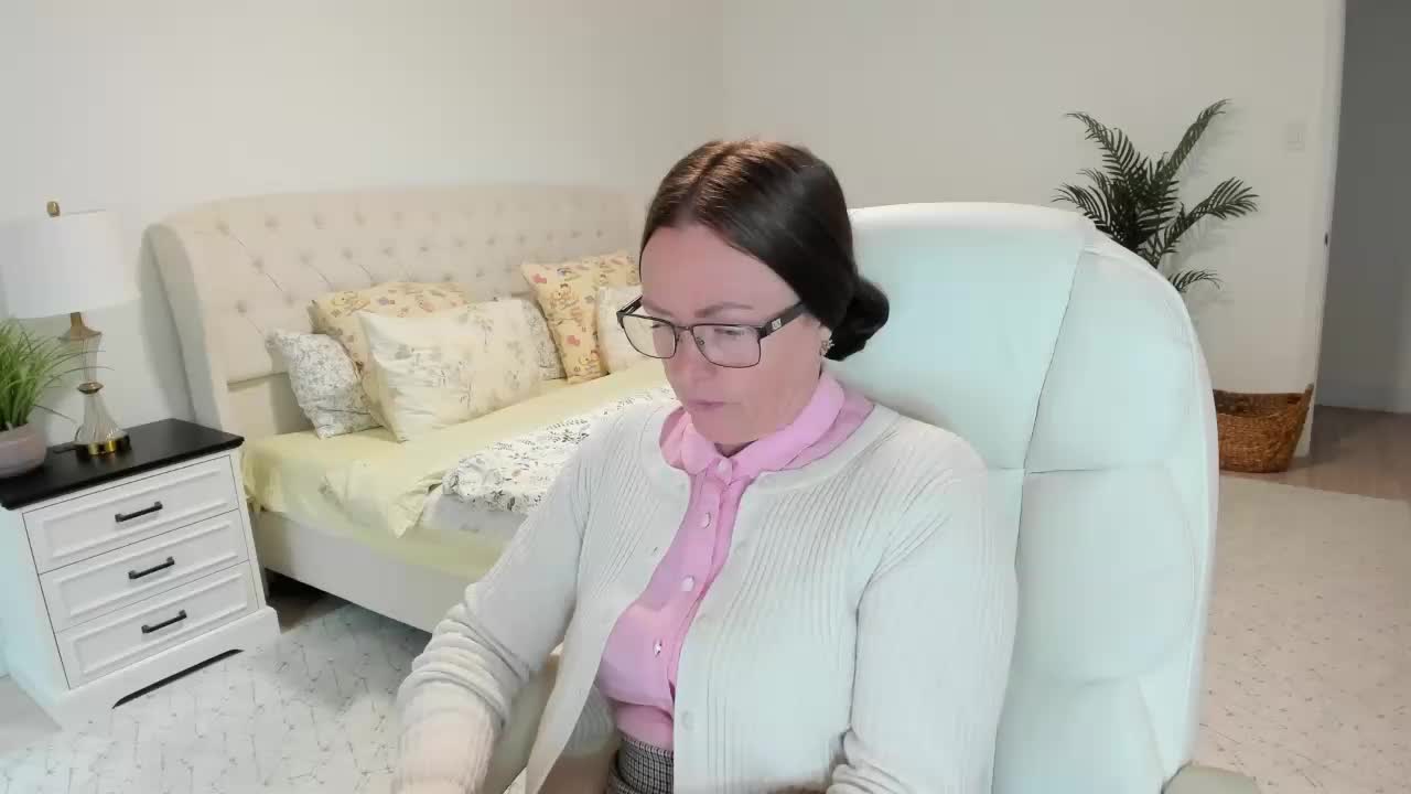 -Michelle- Приват Записи 2026-05-08