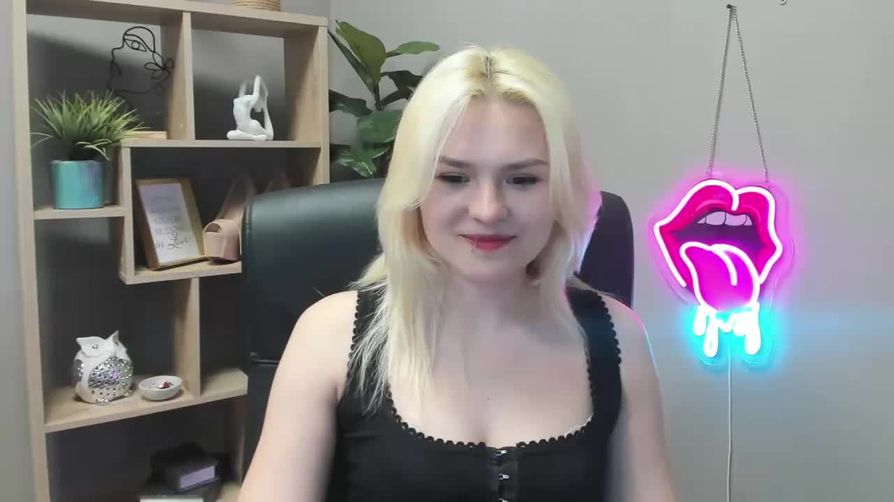 SweetLilyxo Приват Записи 2026-05-08
