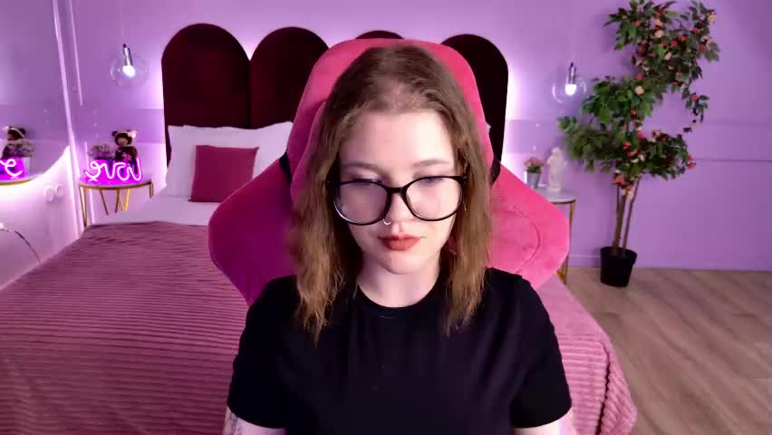 carolinasherry Приват Записи 2026-05-10