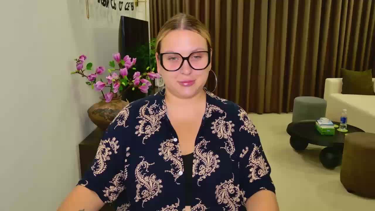 EvaPuffy Приват Записи 2026-05-11