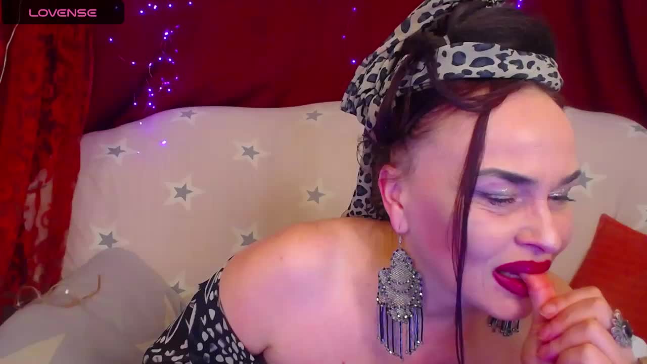 hotzlata Приват Записи 2026-05-11