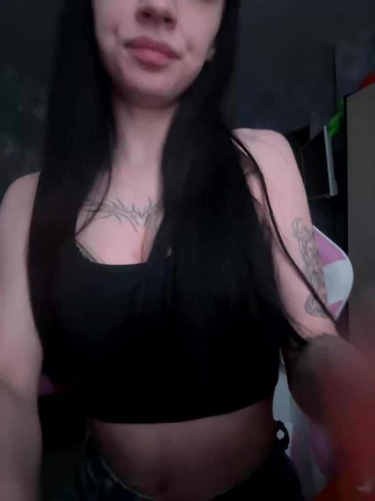 kayleemelinss Приват Записи 2026-05-12