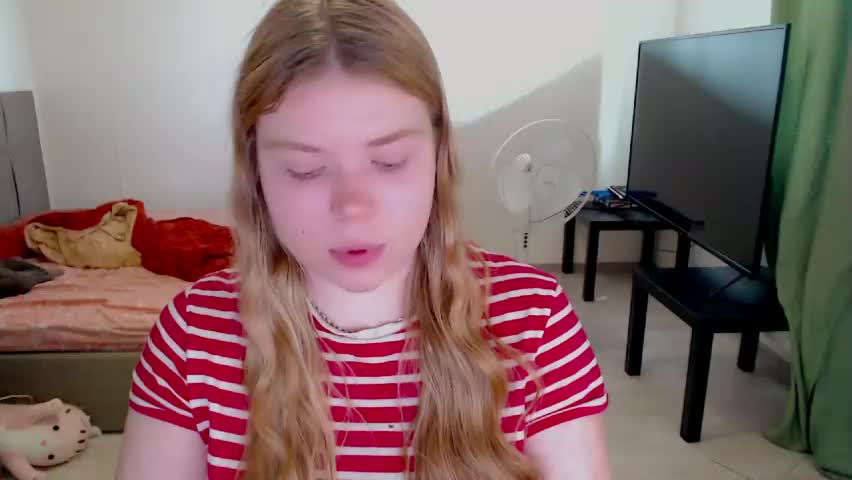 kitten_jenny01 Приват Записи 2026-05-12