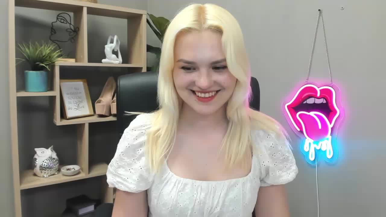 SweetLilyxo Приват Записи 2026-05-13