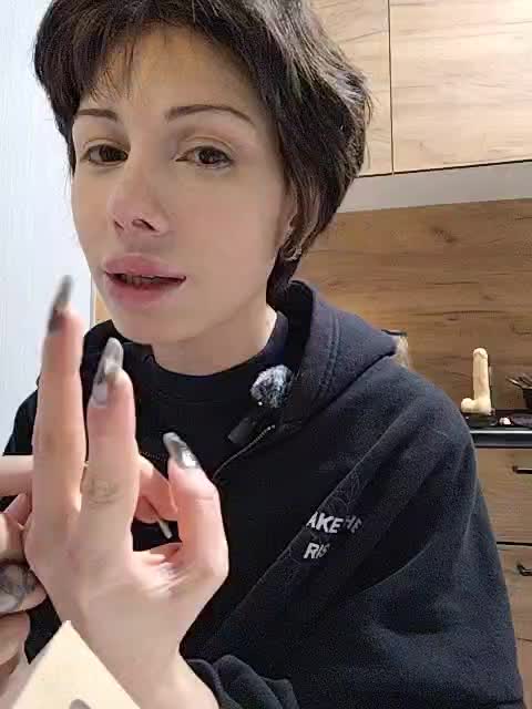 Tinablackkk Приват Записи 2026-05-13