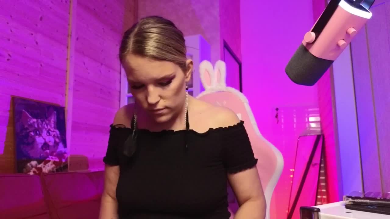 Findom_Lady_Shine Приват Записи 2026-05-14