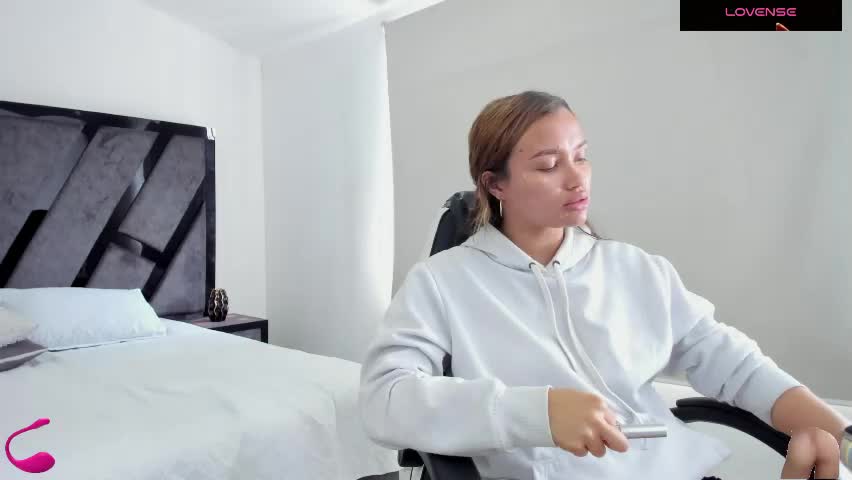annieandstefan Приват Записи 2026-05-14