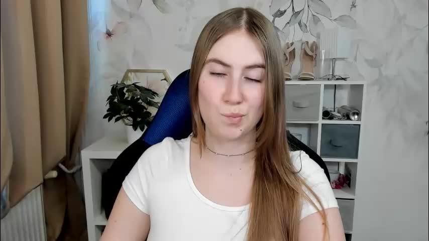 meganx_candy Приват Записи 2026-05-15