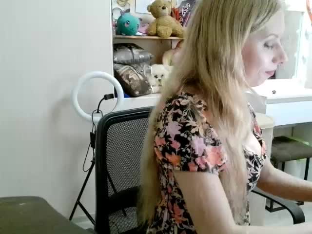 xMilagrosxs Приват Записи 2026-05-18